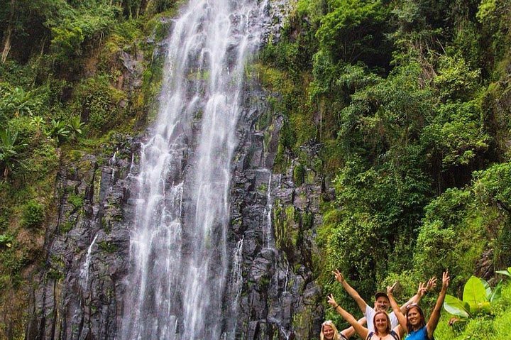 Materuni-Wasserfälle, Kaffeetour und heiße Quellen von Kikuletwa