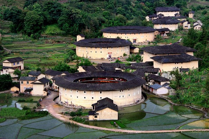 Private Day Tour til Tianluokeng Tulou fra Xiamen inkludert lunsj