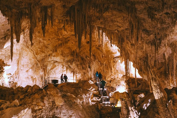 Excursão de áudio autoguiada pela Mammoth Cave (localizada na Austrália Ocidental)