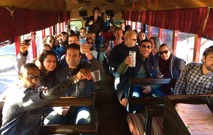 Hoteller i nærheten av Historical Comedy City Bus Tour