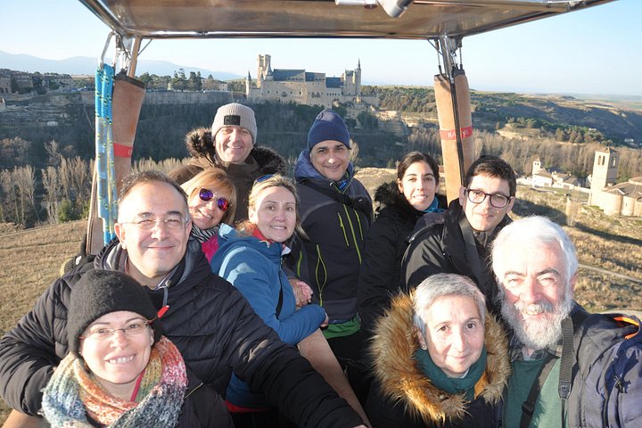 Balloon Rides i Segovia med valgfri transport fra Madrid