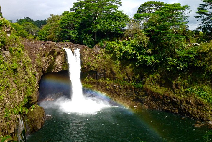 Parque Nacional de los Volcanes de Hawái e Hilo destacan tour en grupos pequeños