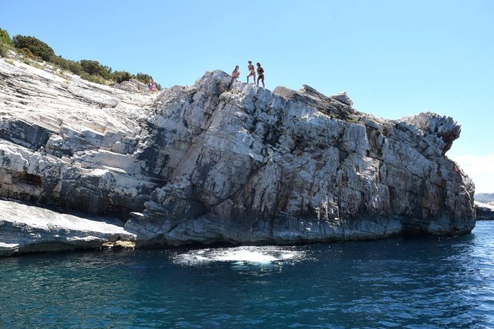 Zadar : The Best of Dugi Otok - Shipwreck, Sandy Beach & Sea Cave(ザダル:ドゥギ・オトクのベスト・オブ・ザ・ベスト)