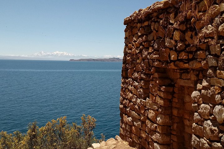 Puma Punku - Tiwanaku - Lac Titikaka ( The Alien Culture )