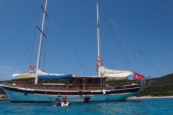 Bodrum Luxe privécruise met Gulet – zwemmen, lunch, verborgen baaien