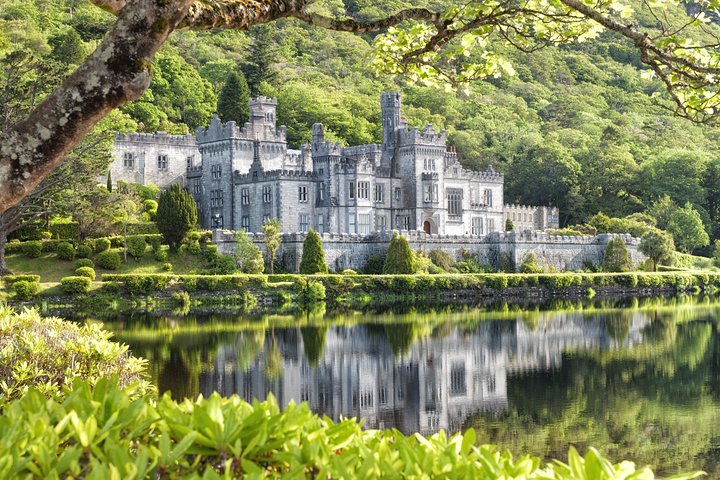 Dagstur i Connemara med byn Leenane och Kylemore Abbey från Galway