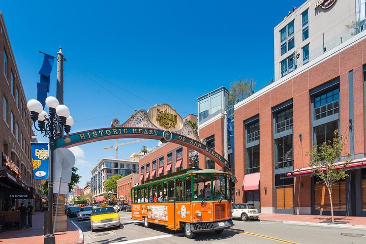 Hotéis perto de San Diego Hop On Hop Off Trolley Tour