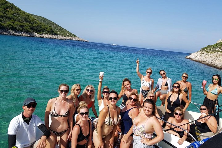 Tour privato in barca con esperto locale - Crea il tuo itinerario