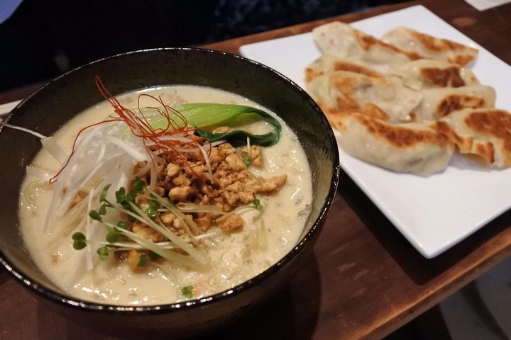 Vegane/vegetarische Ramen und Gyoza von Bentoya Cooking