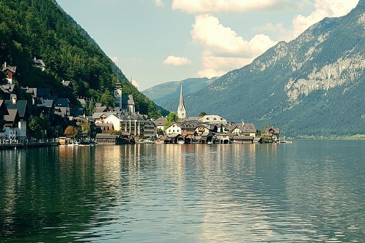 Ab Prag: Privater Tagesausflug in die Hallstätter Alpen mit Picknick am See