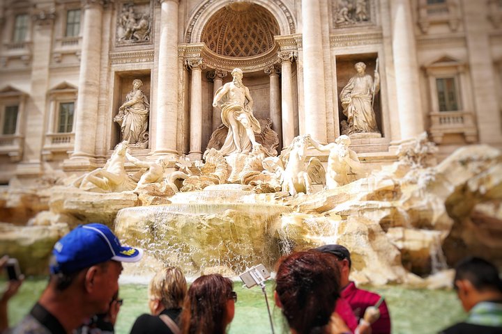 Excursão privada de luxo de dia inteiro em Roma a partir do porto de Civitavecchia