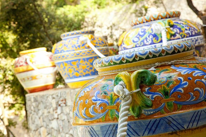 Ganztägige Tour nach Positano, Amalfi und Ravello mit Bootsoption