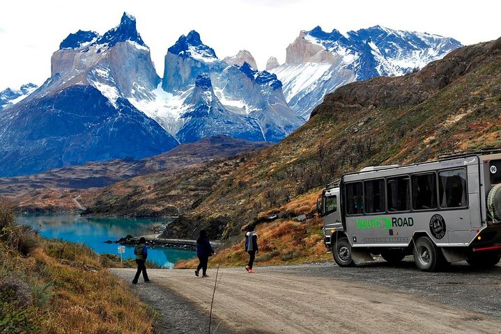 Torres Del Paine heldags terrängbil 4x4 från El Calafate