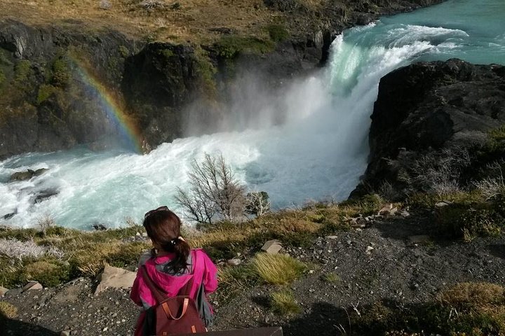 Torres Del Paine heldags terrängbil 4x4 från El Calafate