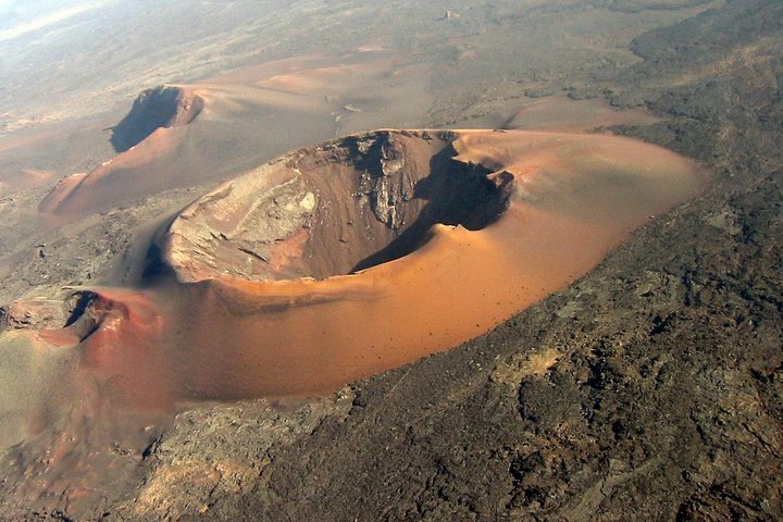 Volledige dagtour naar Timanfaya, Green Lagoon en La Geria