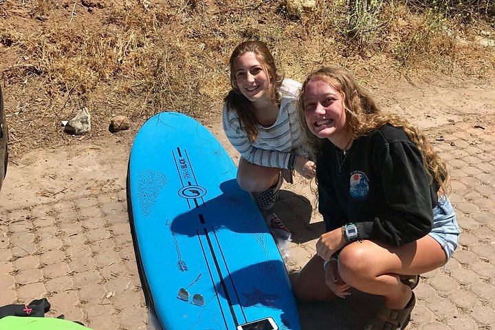 Vivi Malibu con esclusive lezioni di surf di 90 minuti