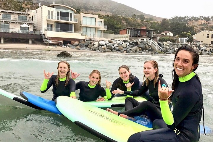 Vivi Malibu con esclusive lezioni di surf di 90 minuti