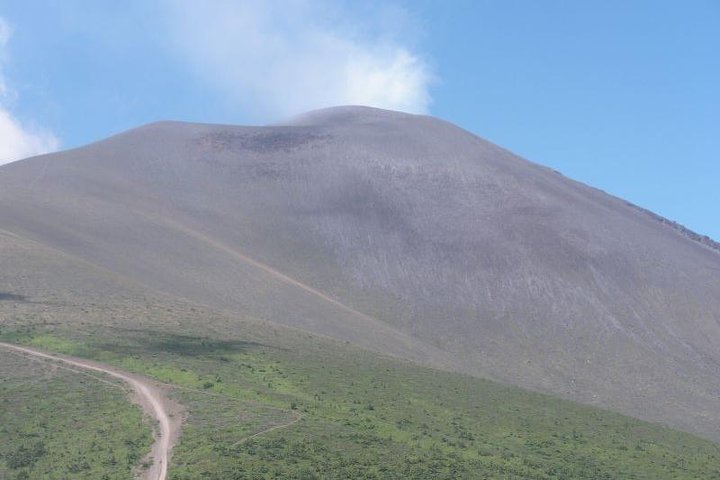 Trekking på Mt. Asama med flott utsikt