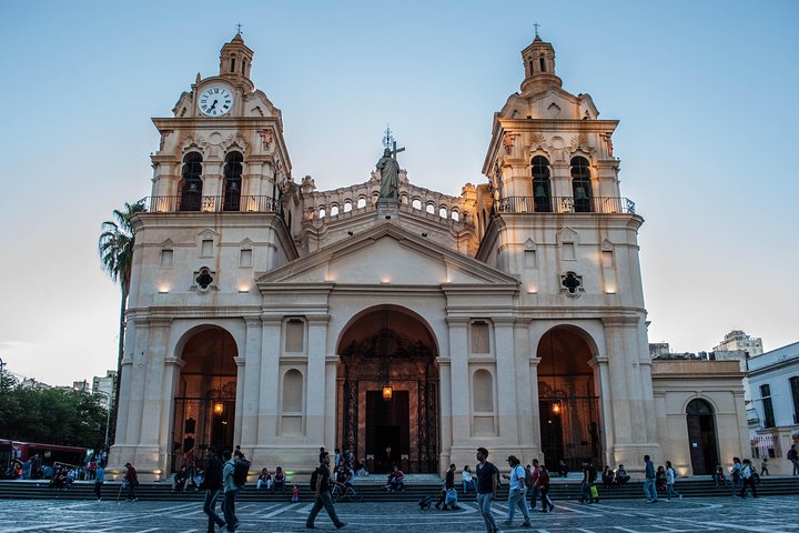 Tour por la ciudad de Córdoba con plaza jesuítica opcional