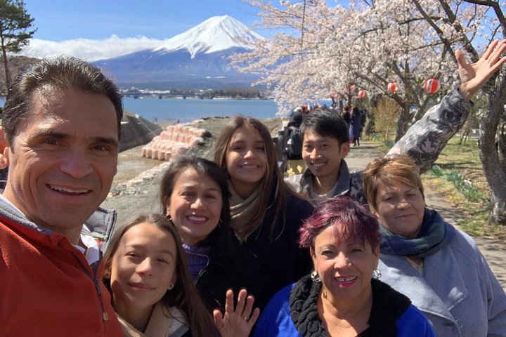 Tour guidato privato di gemme nascoste con autista locale di lingua inglese