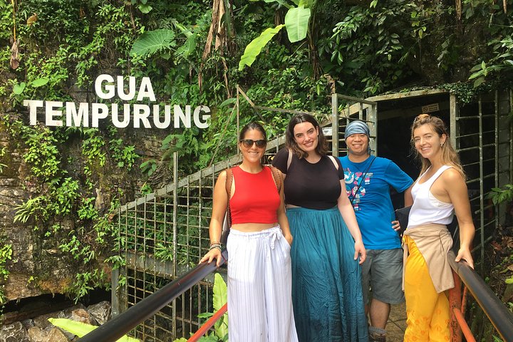 Ipoh Gua Tempurung, Höhlentempel, Spiegelsee und Schlossführungen