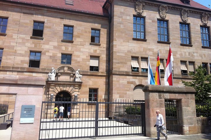 Excursão à Segunda Guerra Mundial em Nuremberg, Tribunal 600 e locais do 3º Reich