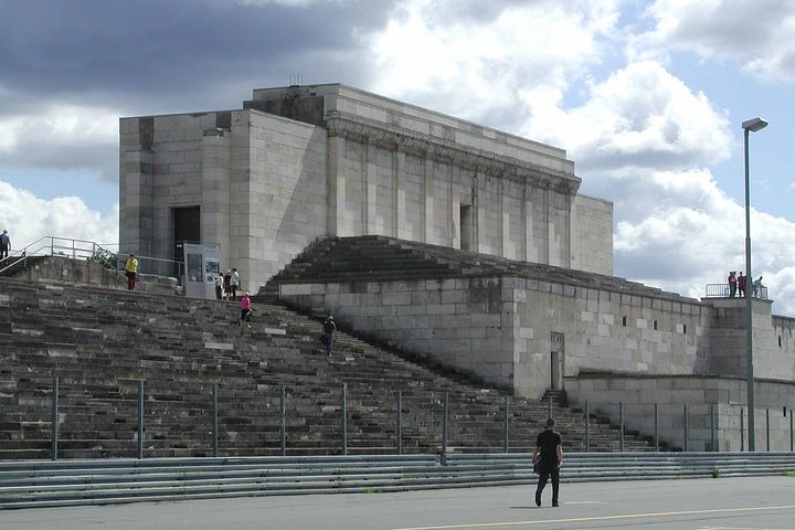 Excursão à Segunda Guerra Mundial em Nuremberg, Tribunal 600 e locais do 3º Reich