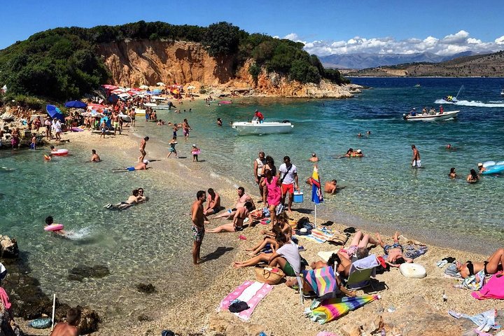 Vanuit Sarande: rondleiding door Blue Eye, Butrint, Ksamil & Lekuresi Castle