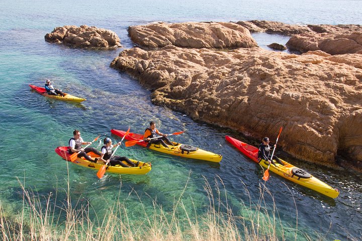 Costa Brava - Kajakken en snorkelen "Sea Caves" Tour