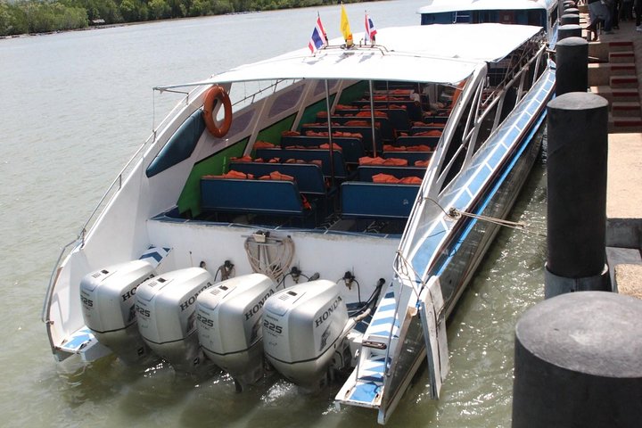 De Koh Lipe para o Aeroporto de Hat Yai por Satun Pakbara Speed Boat e Minivan Compartilhada
