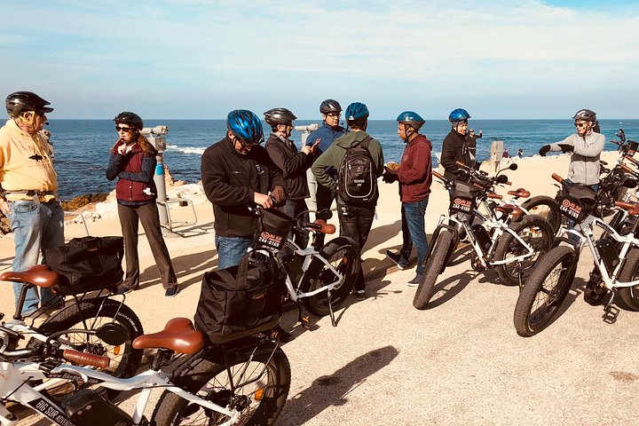 Tour guiado en bicicleta eléctrica de 17 millas en Monterey, 3 horas