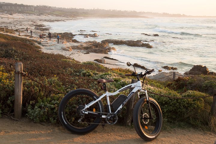 Tour guiado en bicicleta eléctrica de 17 millas en Monterey, 3 horas