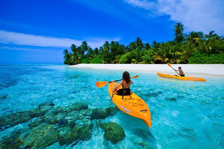 Maafushi: Vannsportskombinasjon - jetski, kajakk og t-banetur
