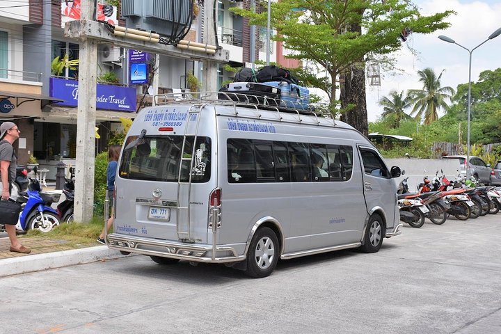 De Koh Lipe para o Aeroporto de Hat Yai por Satun Pakbara Speed Boat e Minivan Compartilhada