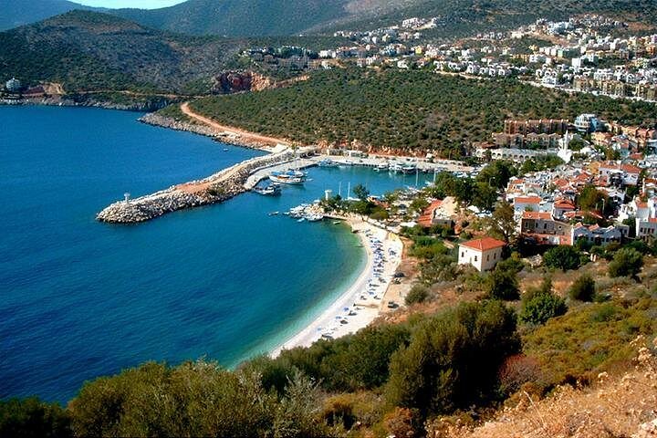 DLM-Transfer zum Flughafen Dalaman zu den Hotels in Kalkan