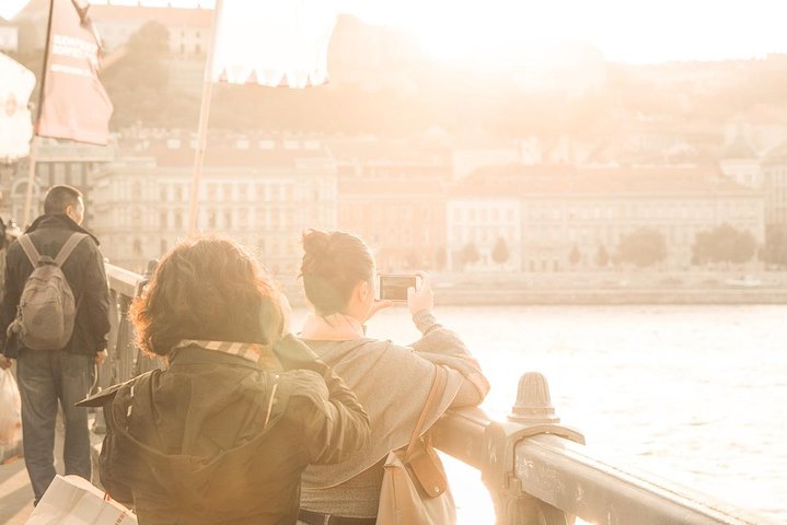 Traslado privado de Pilsen a Praga con 2 horas para hacer turismo