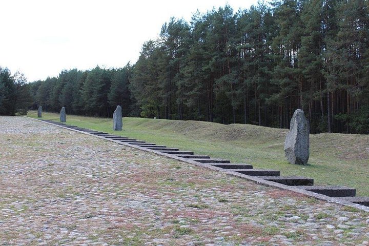 Treblinka Concentration Camp, Heartbreaking Tour from Warsaw