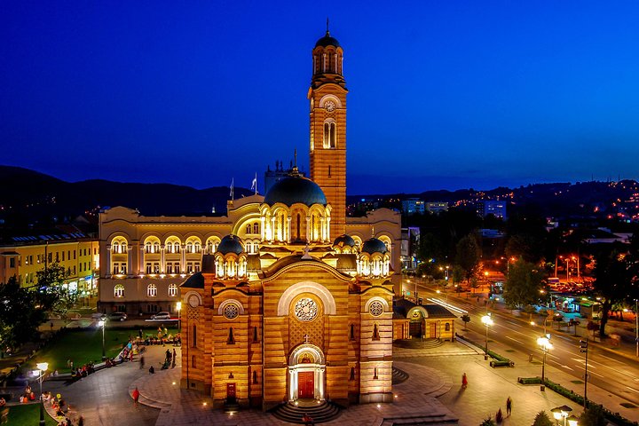 Revelando a alma urbana de Banja Luka: Walk & Enjoy