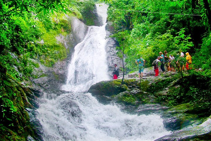 Mega Zipline Tour over 11 fosser fra Guanacaste