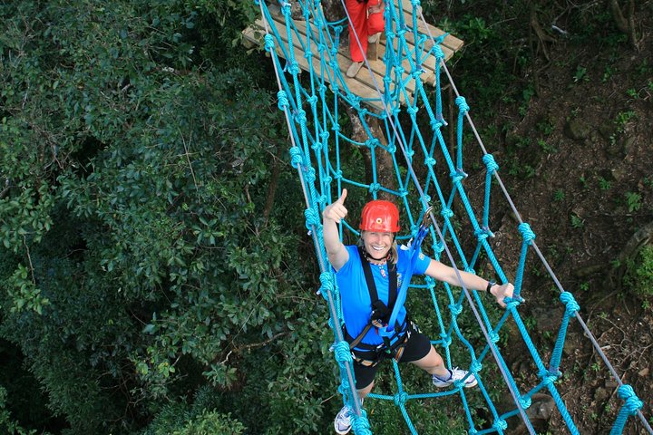 Mega Mix Adventure und Zipline im Adventure Park Vista Golfo