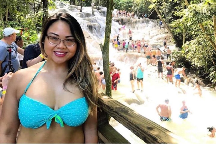 Dunn's River Falls and Jungle River Tubing Adventure Tour from Port Antonio