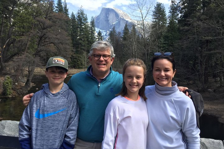 Halbprivate Yosemite-Tour mit Ahwahnee-Mittagessen und Abholung vom Hotel