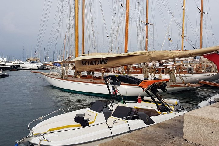 Saint Tropez Private Boat Charter i Bay of St Tropez