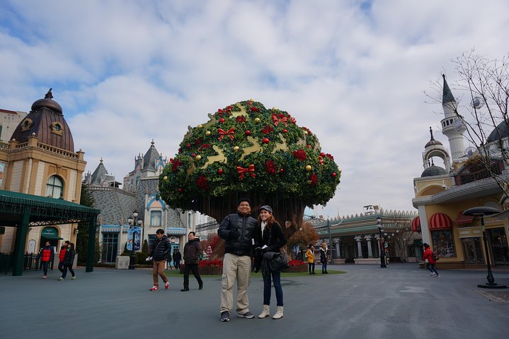EVERLAND "Dall'hotel all'hotel" [Tour privato premium: solo un gruppo per te]