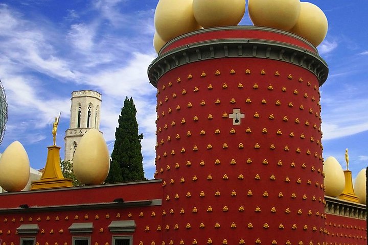 Dalí-museum en Costa Brava-tour met kleine groepen vanuit Girona