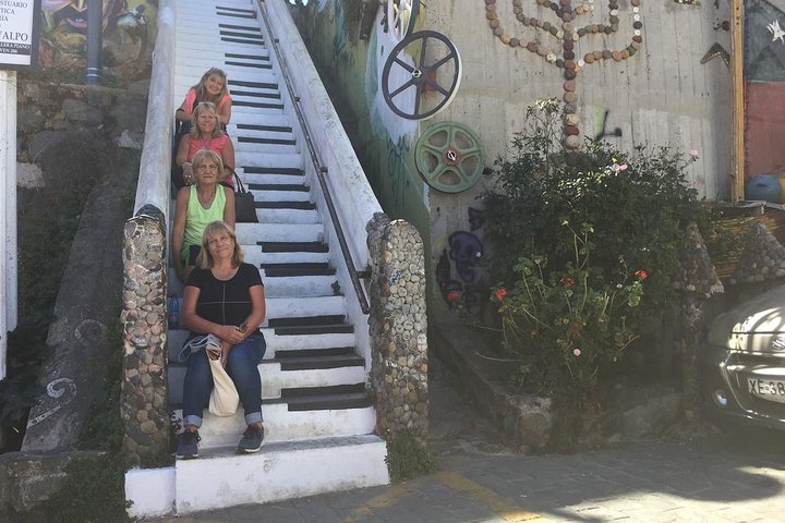 PRIVATE CITY TOUR : Valparaíso Concón&Viña del Mar From VALPARAISO (バルパライソ・コンコン&ビーニャ・デル・マル)