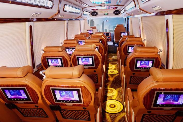 Hanoi trasferimenti privati di sola andata (da furgoni limousine di lusso)