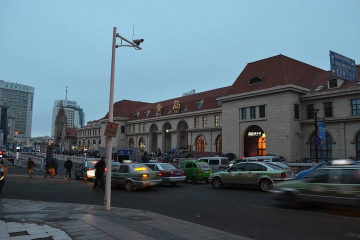Excursión privada de un día arquitectónico histórico de Qingdao con cerveza Tsingdao durante el almuerzo