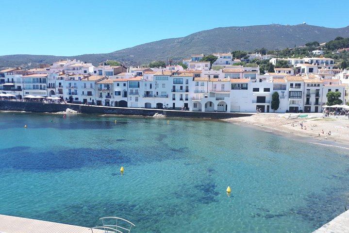 Dalí-museum en Costa Brava-tour met kleine groepen vanuit Girona