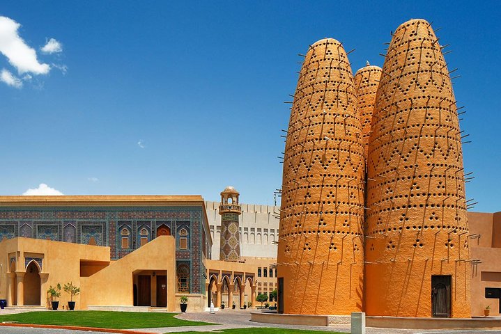 Doha: Guided City Tour With All Attractions, Pickup/Drop-Off